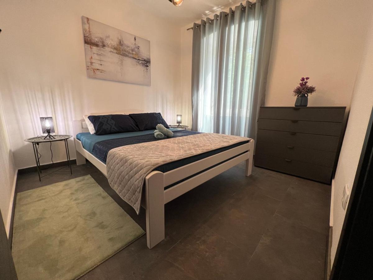 Apartment Marteli Tivat Eksteriør bilde